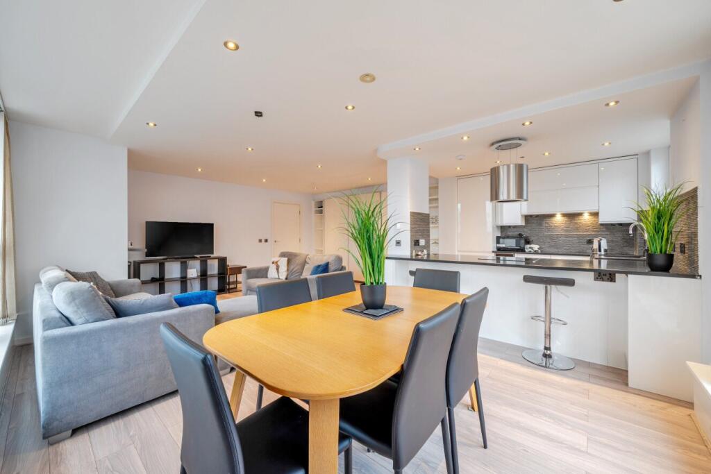 Main image of property: Osiers Road, Putney, London, SW18