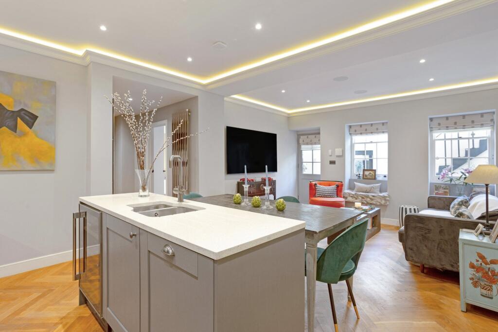 4 bedroom flat for rent