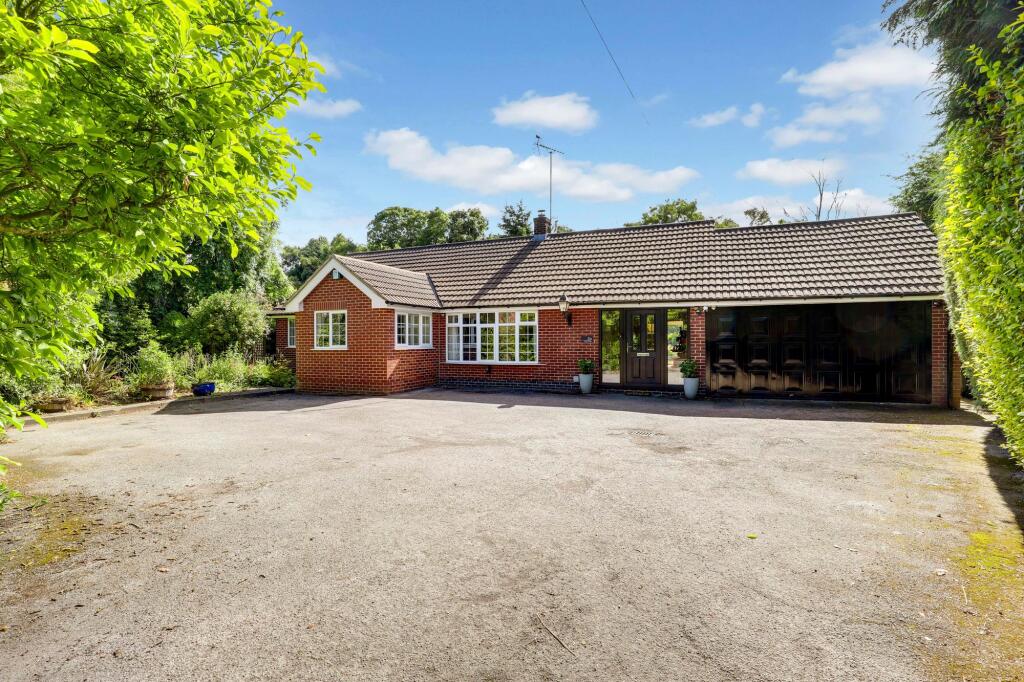 Main image of property: North Road, Ruddington, NG11