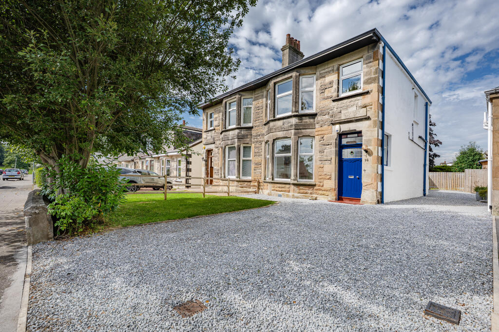 Main image of property: 16 Kinloch Avenue, Cambuslang, Glasgow , G72