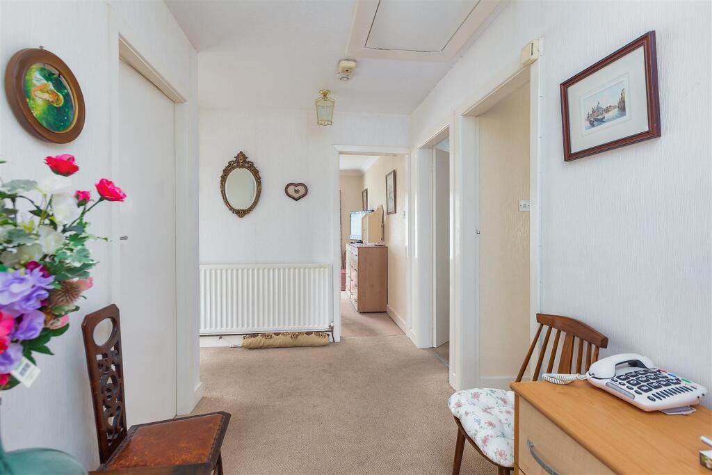 House in Lancaster, Morecambe - More