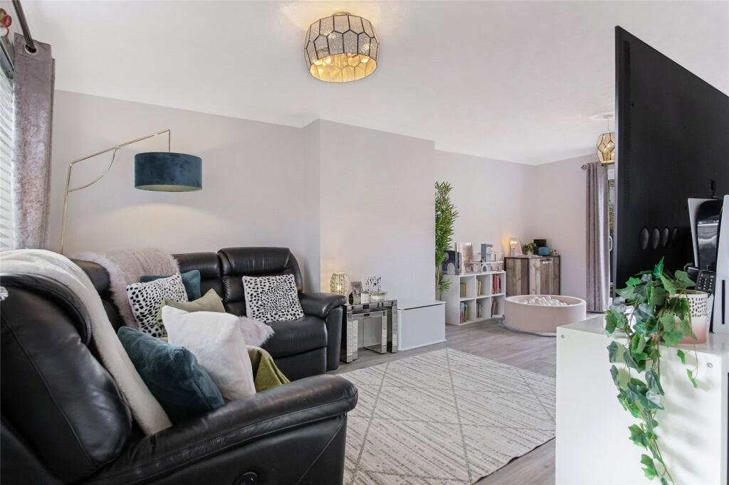 House in Kirkcaldy - View 2