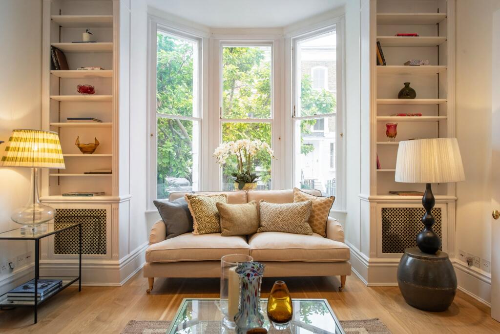 House in London - More