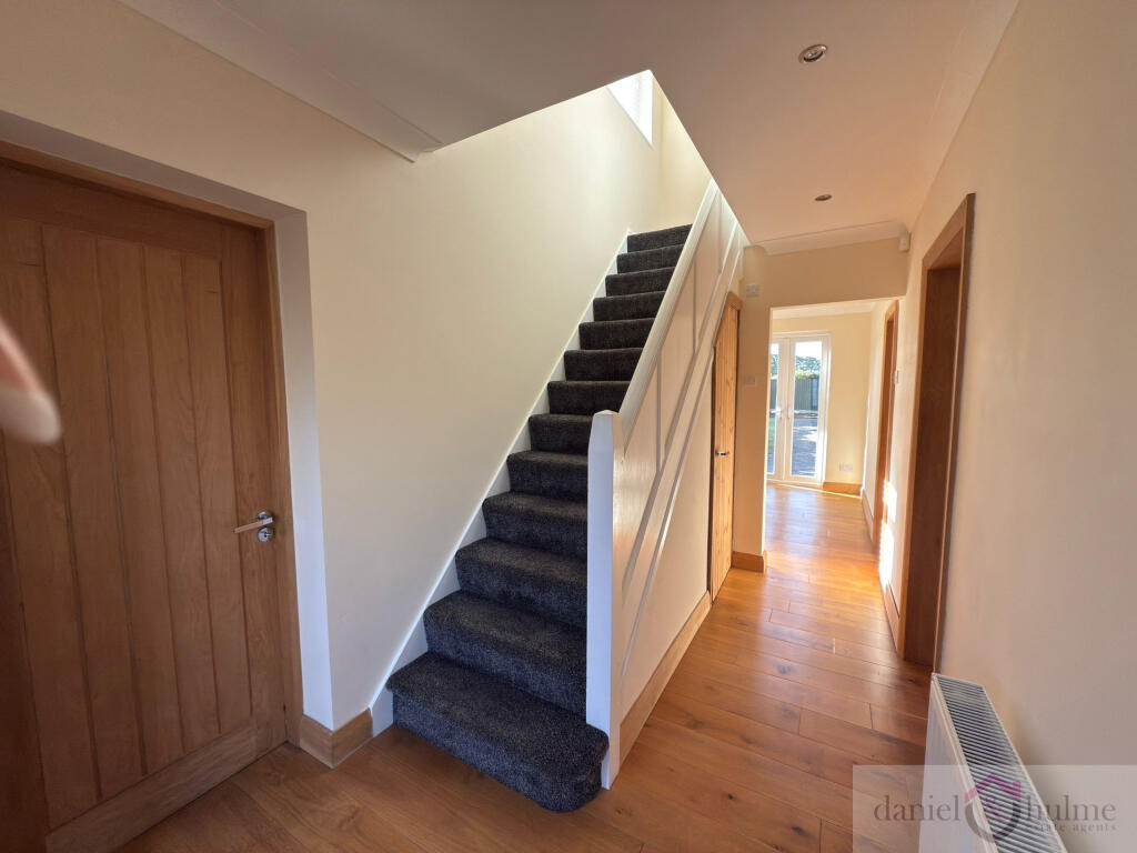 Heath Avenue, Werrington, Staffordshire photo 3