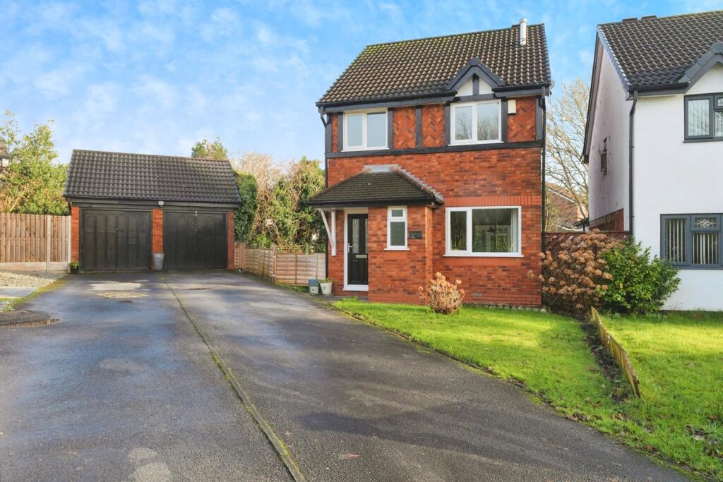 Main image of property: Greenbank Road, Radcliffe, Manchester, Greater Manchester, M26
