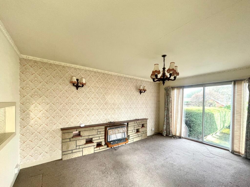 Chiltern Avenue, Huddersfield, HD3 photo 3