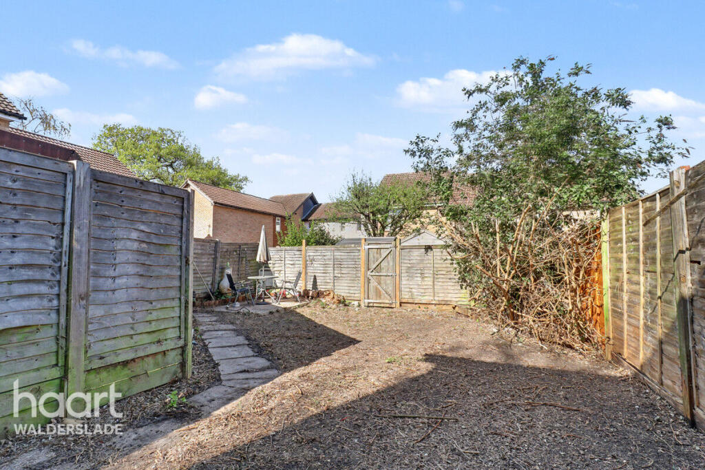 House in Chatham, Walderslade - View 6