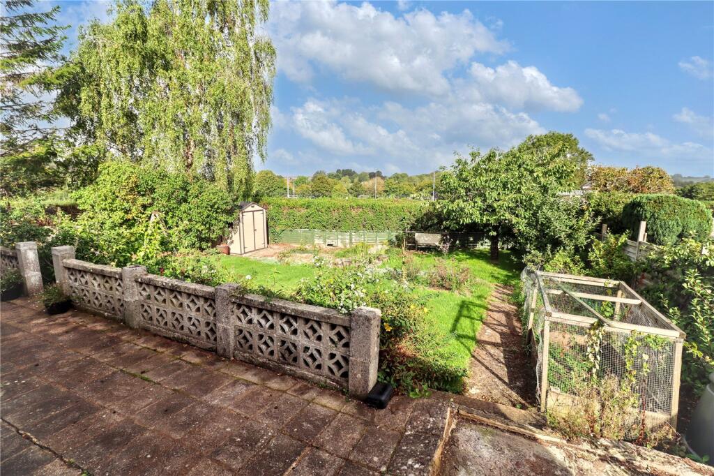 Park Way, Midsomer Norton, BA3 photo 5