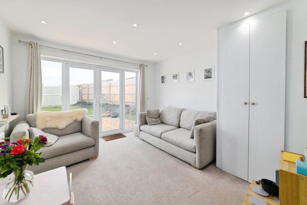 House in Goodwick, Fishguard and Goodwick - More