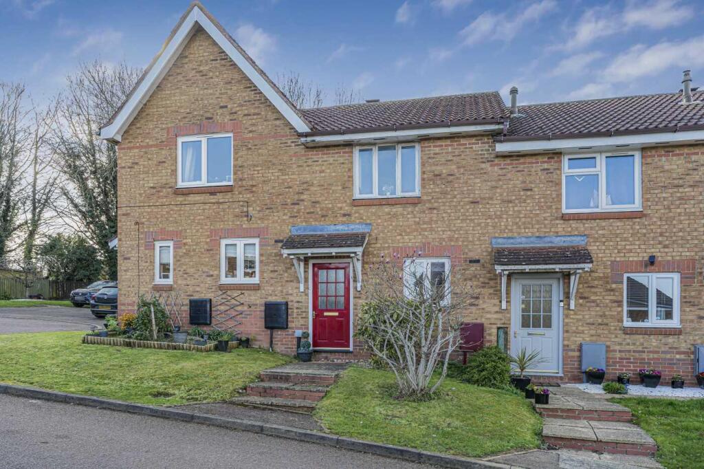 Main image of property: Oak Grove, Daventry, NN11