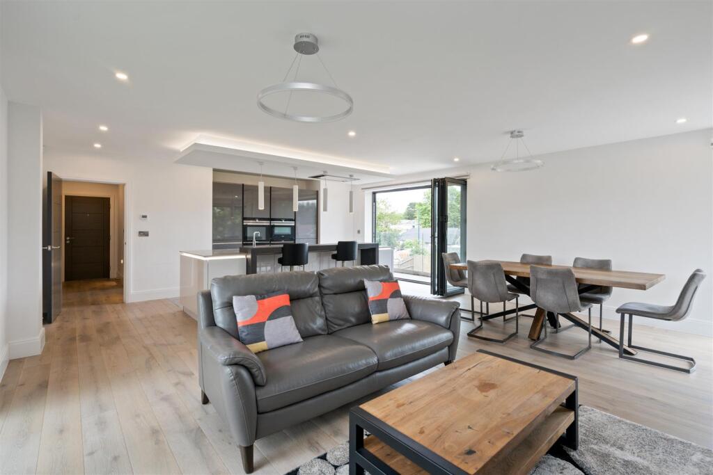 Apartment in Birmingham - View 4