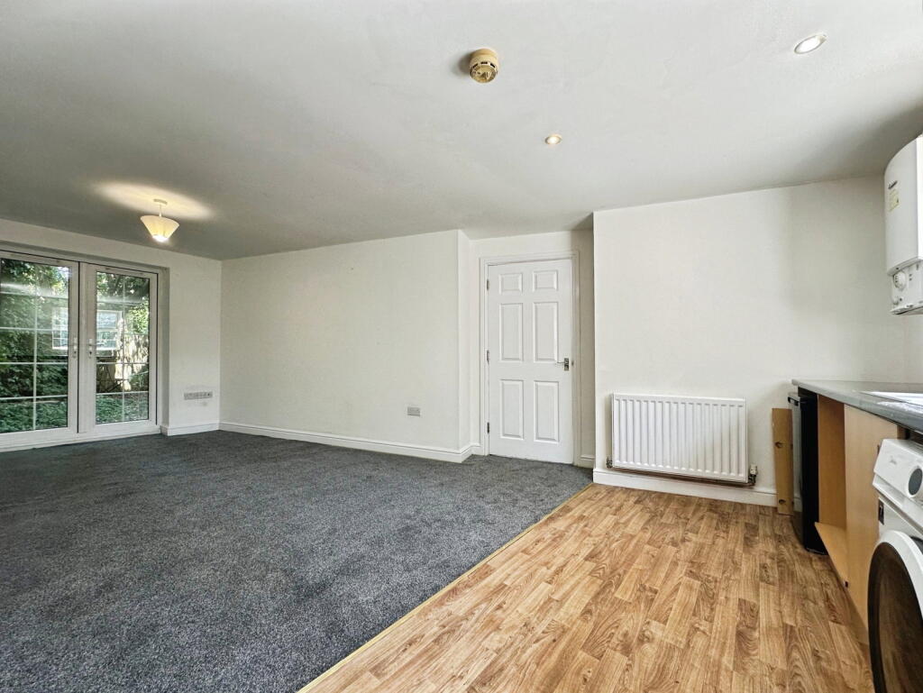 Apartment in Wolverhampton - View 5