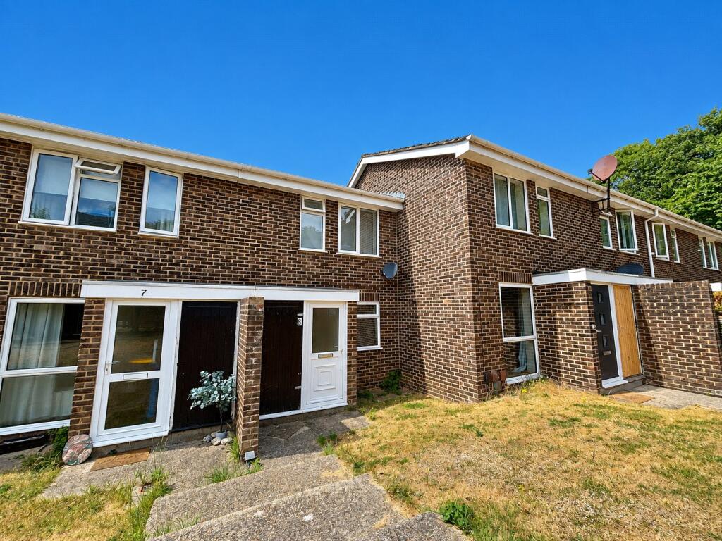 Main image of property: Avon Close, Calcot, Reading