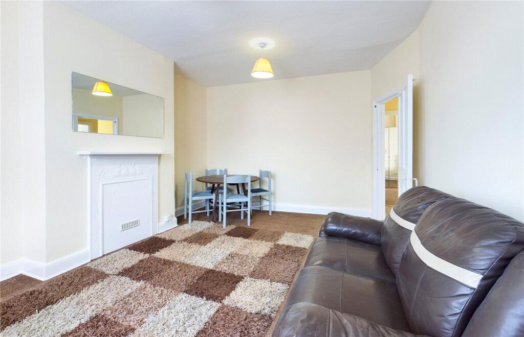 Apartment in Reading - More