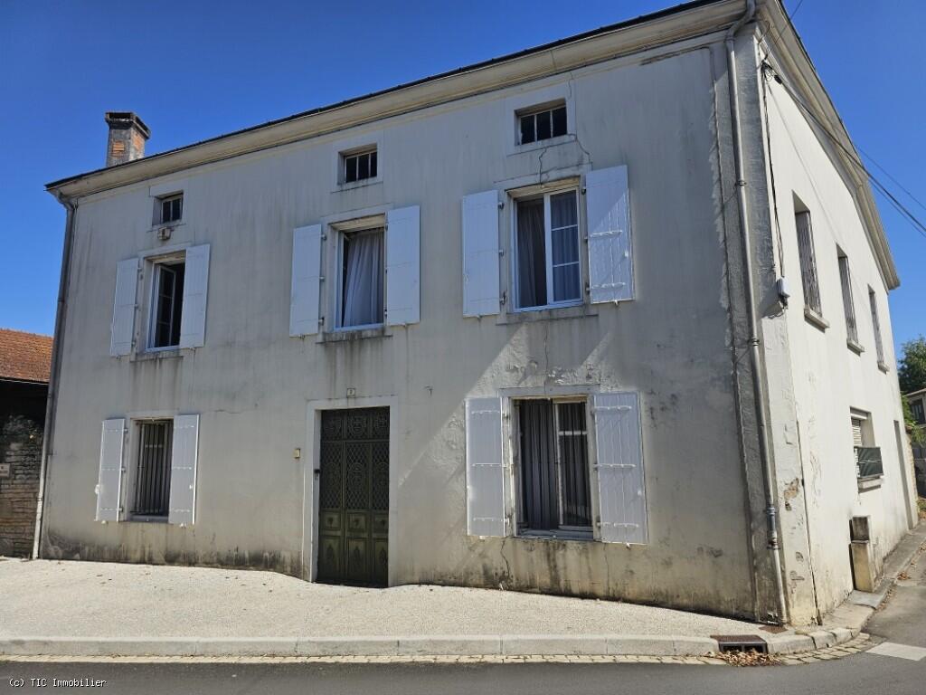 Main image of property: Villefagnan, Poitou-Charentes, 16240, France