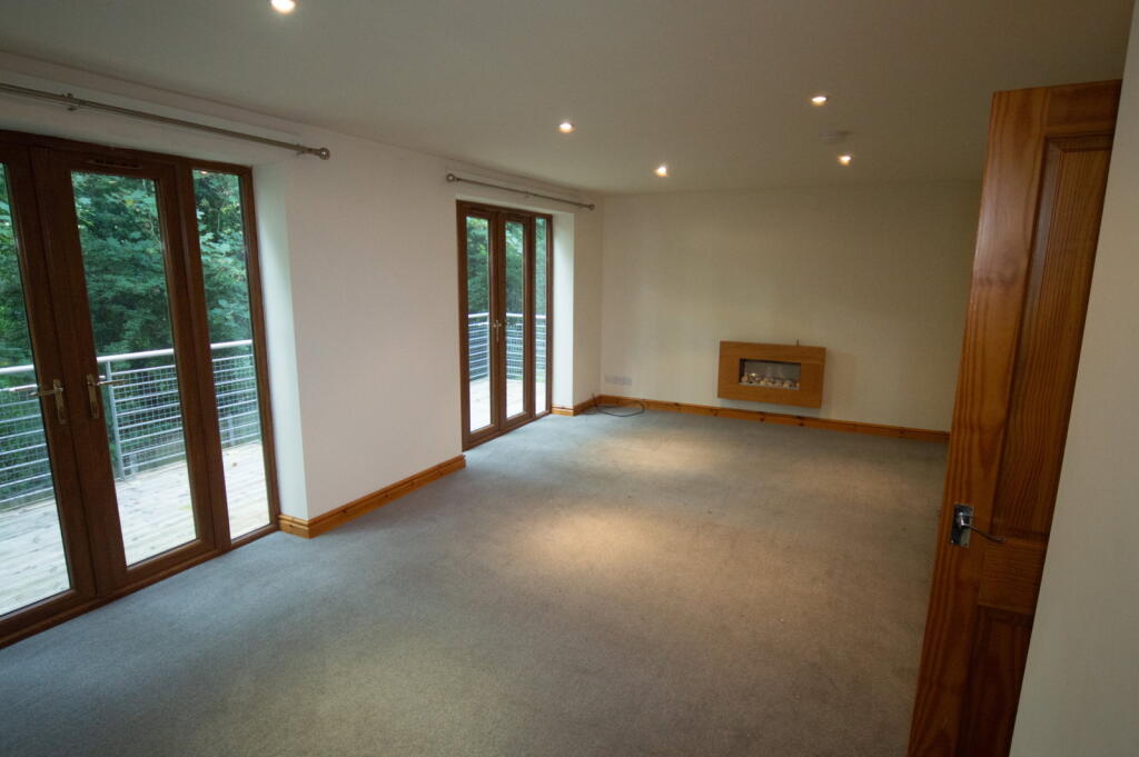 Hanson Lane, Huddersfield, HD1 photo 4