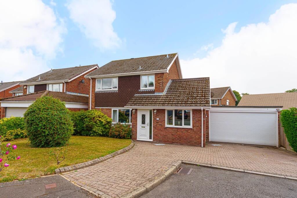 Main image of property: Hawks Moor Close, Rogerstone, NP10