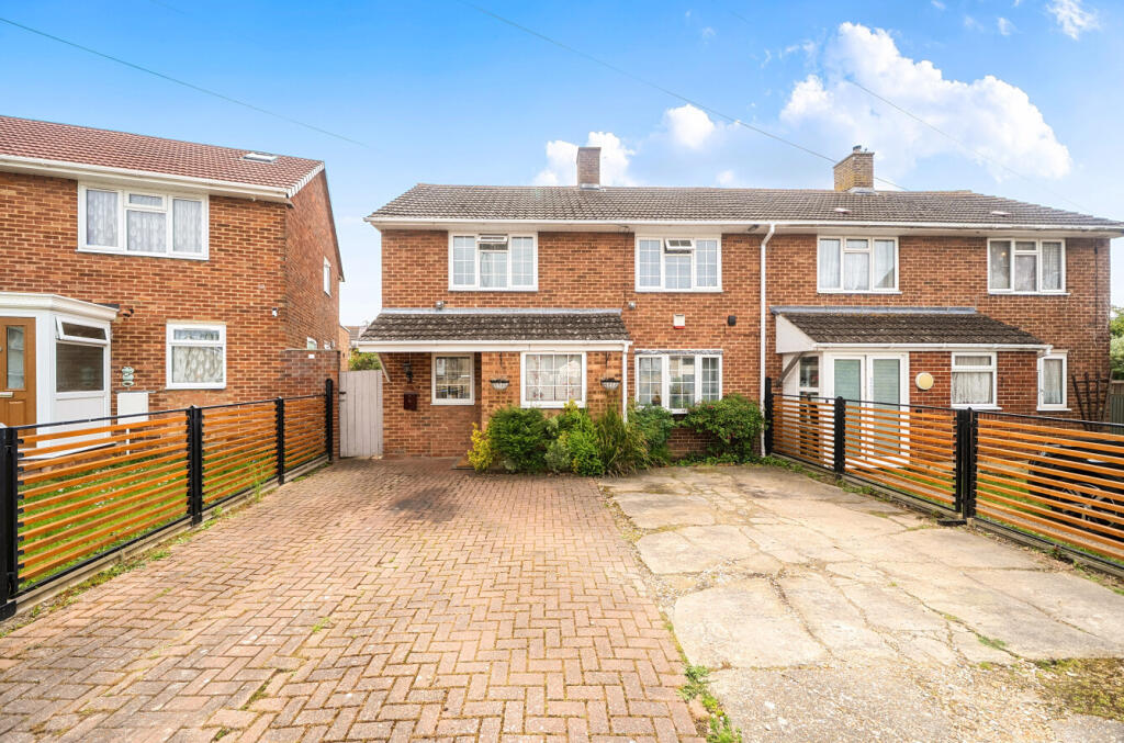 Main image of property: Kingsclere Avenue, Weston, Southampton, Hampshire, SO19