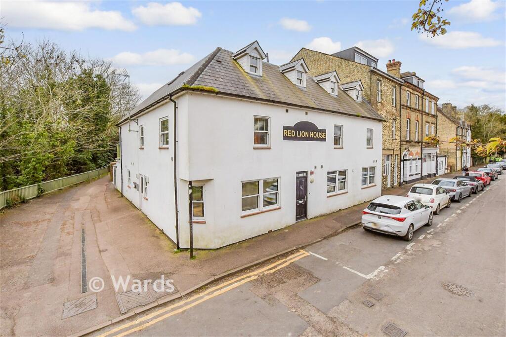 Main image of property: High Street, Snodland, Kent