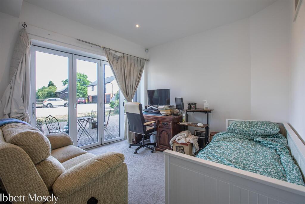 House in Tonbridge - View 5