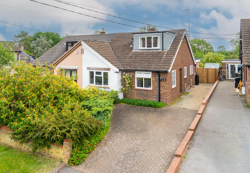 Main image of property: Drayton Road, Newton Longville, Milton Keynes, MK17