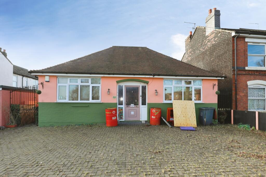 Main image of property: Bradwell Lane, Newcastle, ST5