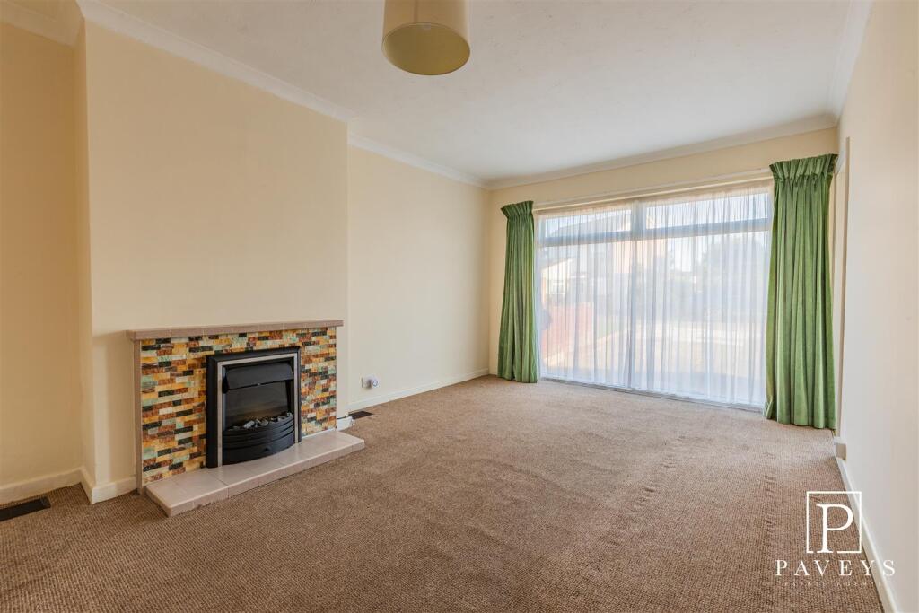 Manfield Gardens, St. Osyth, Clacton-On-Sea photo 4