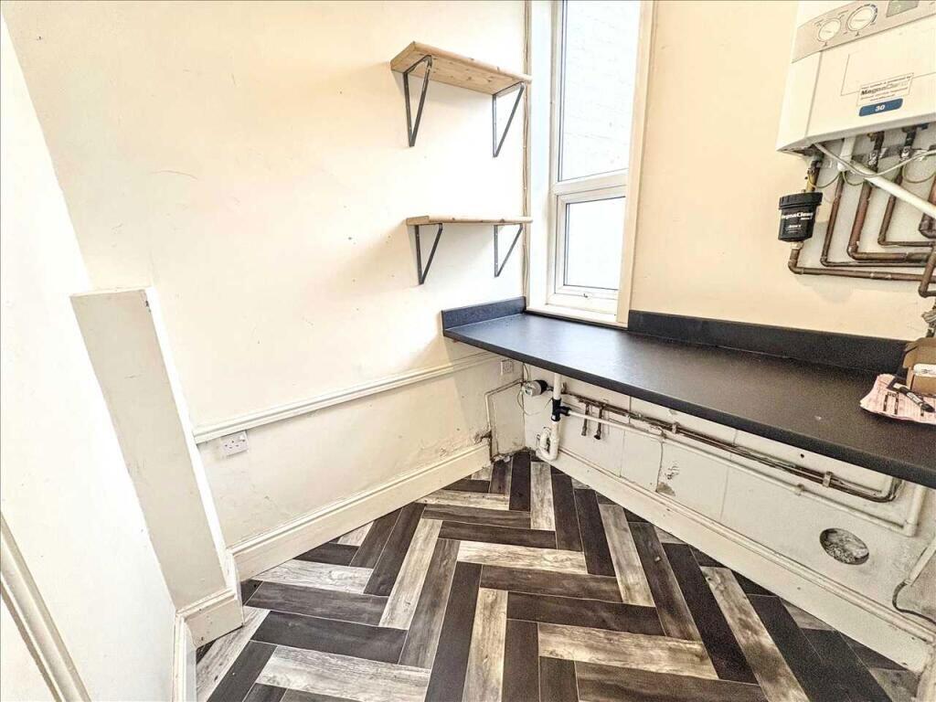 House in Nottingham, Farleys, Hucknall - View 4