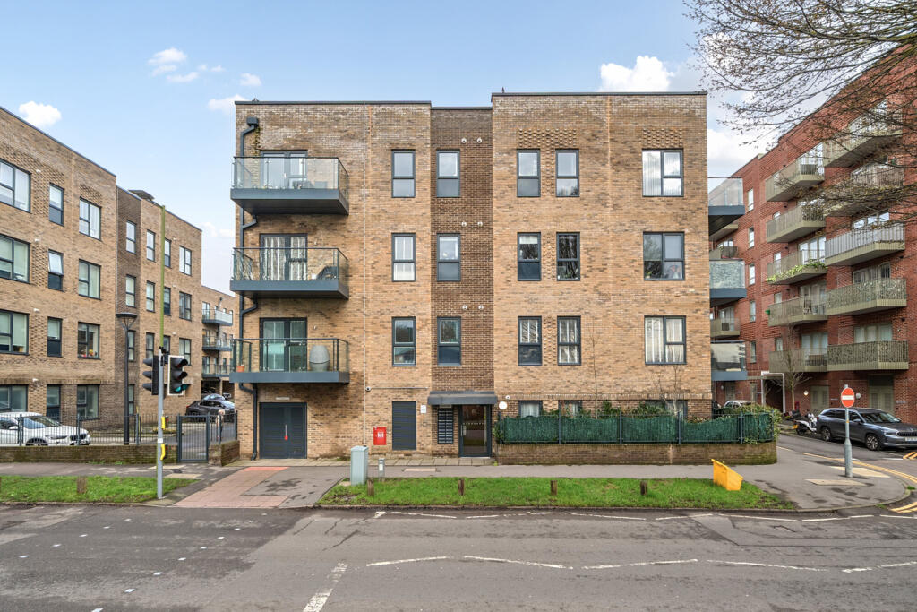 Main image of property: Oxhey Drive, Watford, Hertfordshire