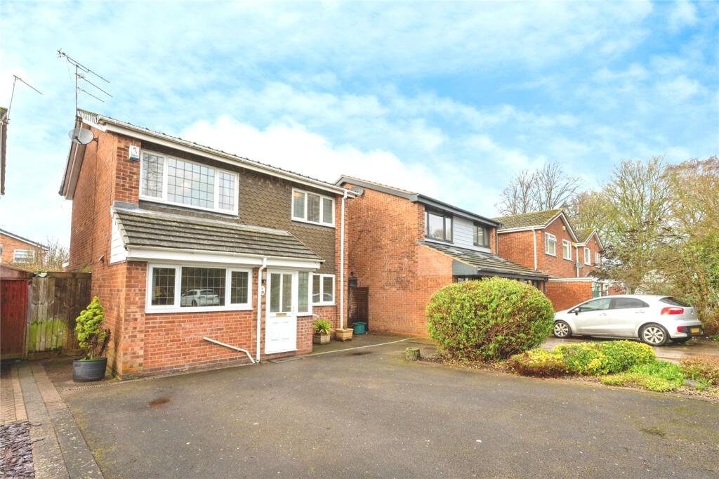 Main image of property: Huddisdon Close, Warwick, Warwickshire, CV34