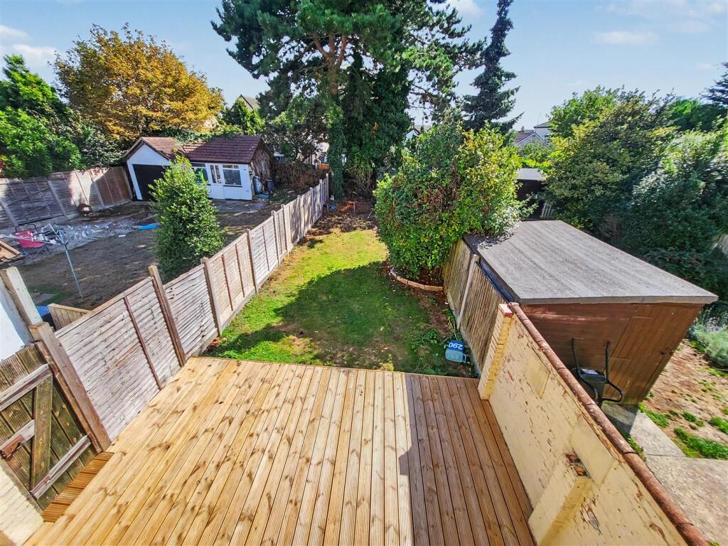 House in Southend-on-Sea - View 5