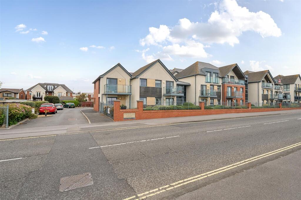 Main image of property: Marine Parade East, Lee-On-The-Solent