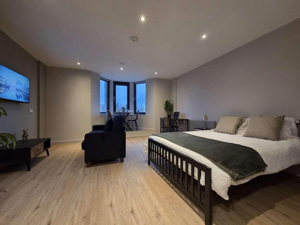 Main image of property: Flat 20, Gladstone Buildings, 1 St James Row, S1 2EU