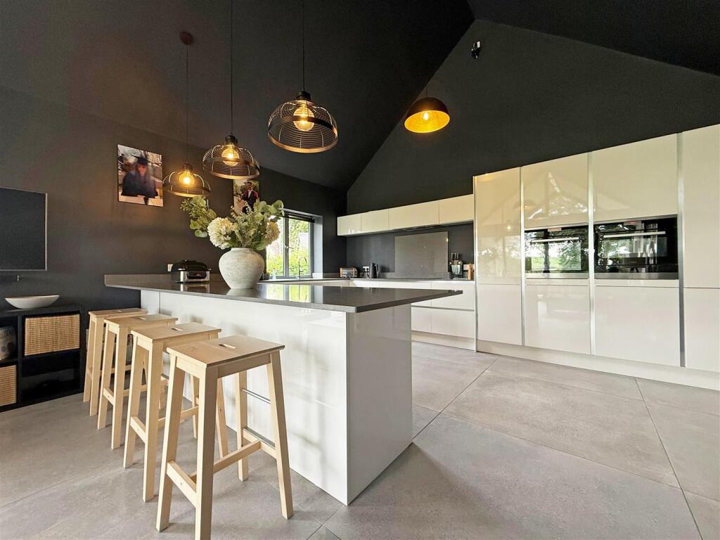 House in Stanton Upon Hine Heath, Shropshire - View 3