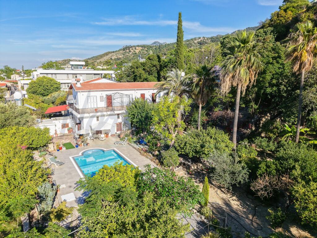 Main image of property: Kyrenia/Girne, Lapta