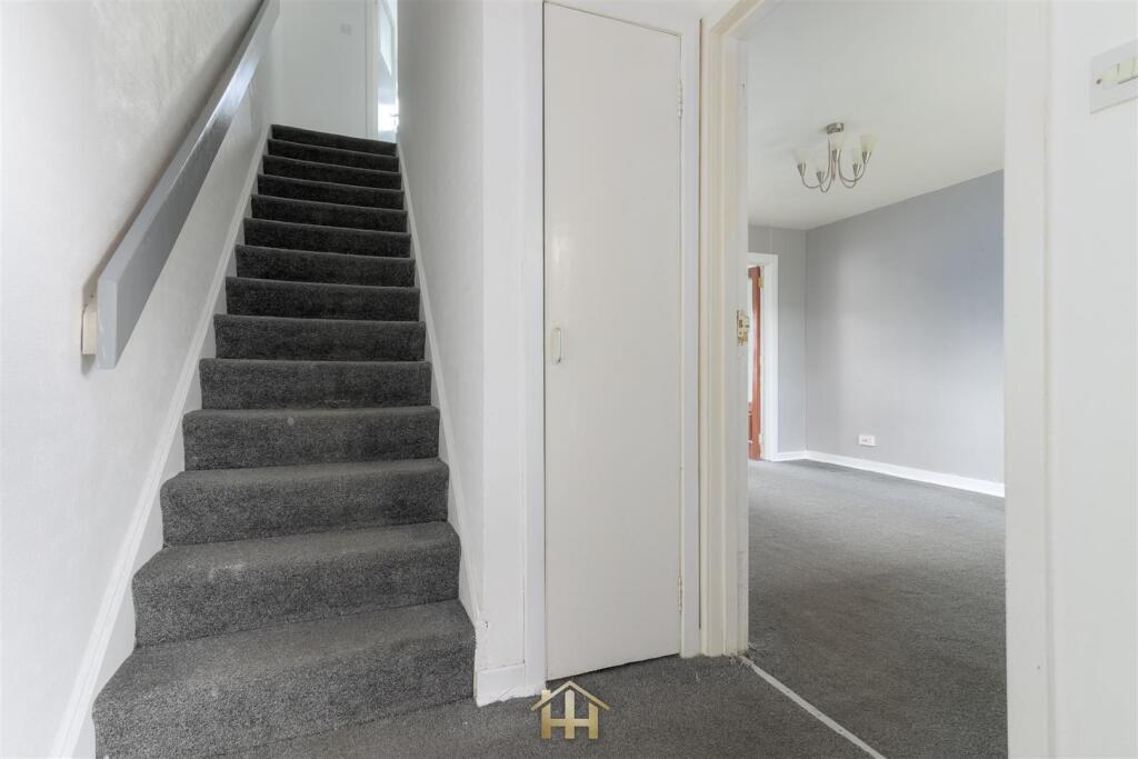 House in Dundee - View 3