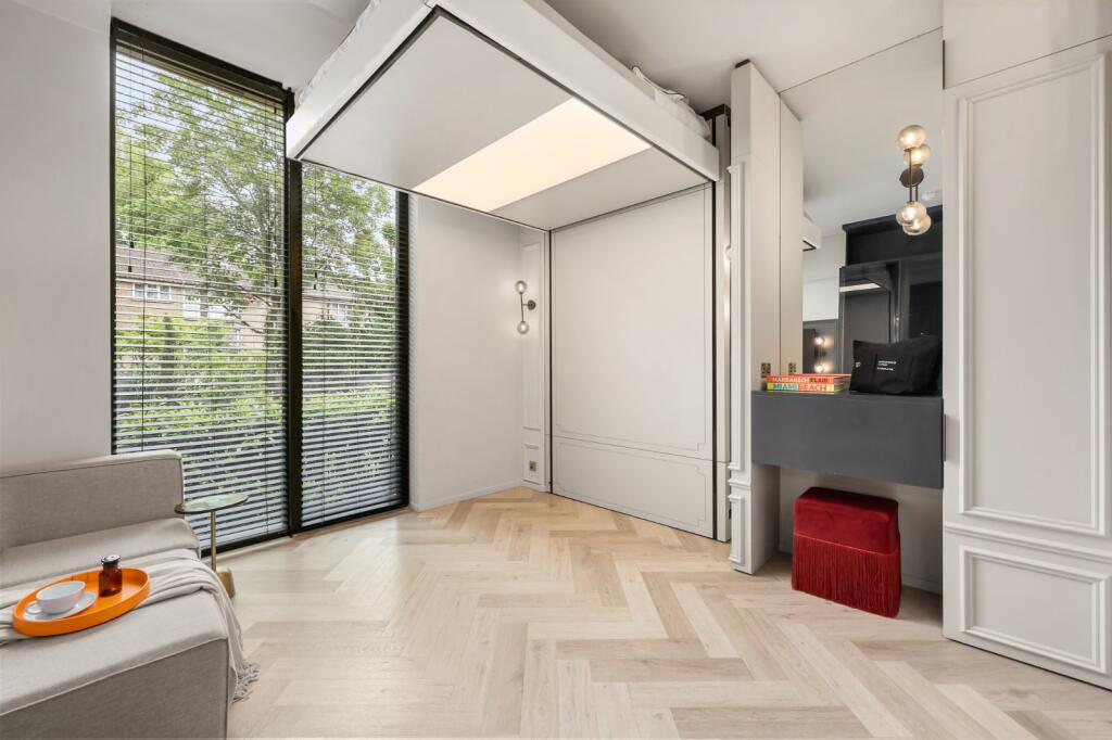 Studio flat for rent