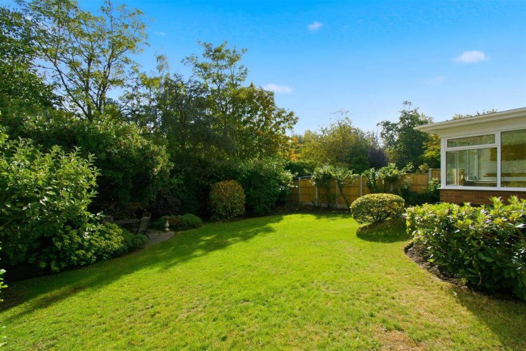 Chatsworth Drive, Mansfield photo 4