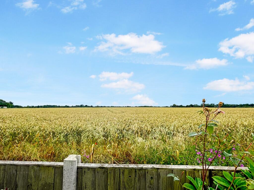 Wivenhoe Road, Alresford, Colchester, CO7 photo 2