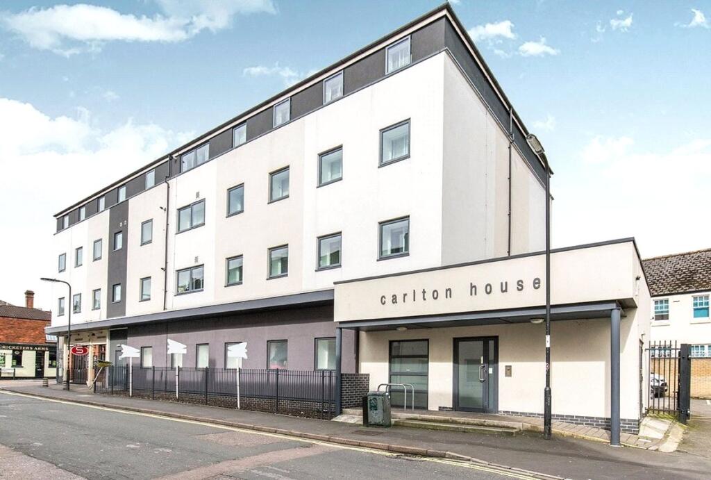 Main image of property: Carlton Place, Southampton, Hampshire, SO15
