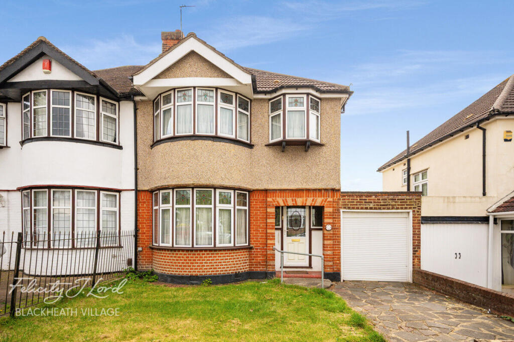 Broad Walk, London SE3 photo 2