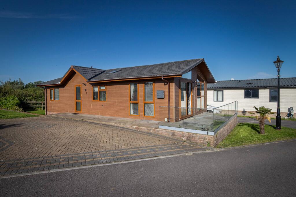 Main image of property: Townfoot, Ecclefechan, Lockerbie, Dumfries & Galloway, DG11 3DR