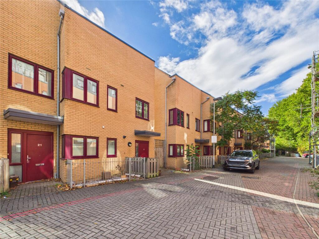 Main image of property: Grange Road, Walthamstow, E17