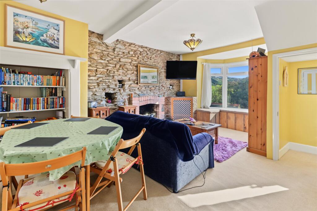 10, Hillside Road, Ilfracombe, Devon, EX34 photo 3