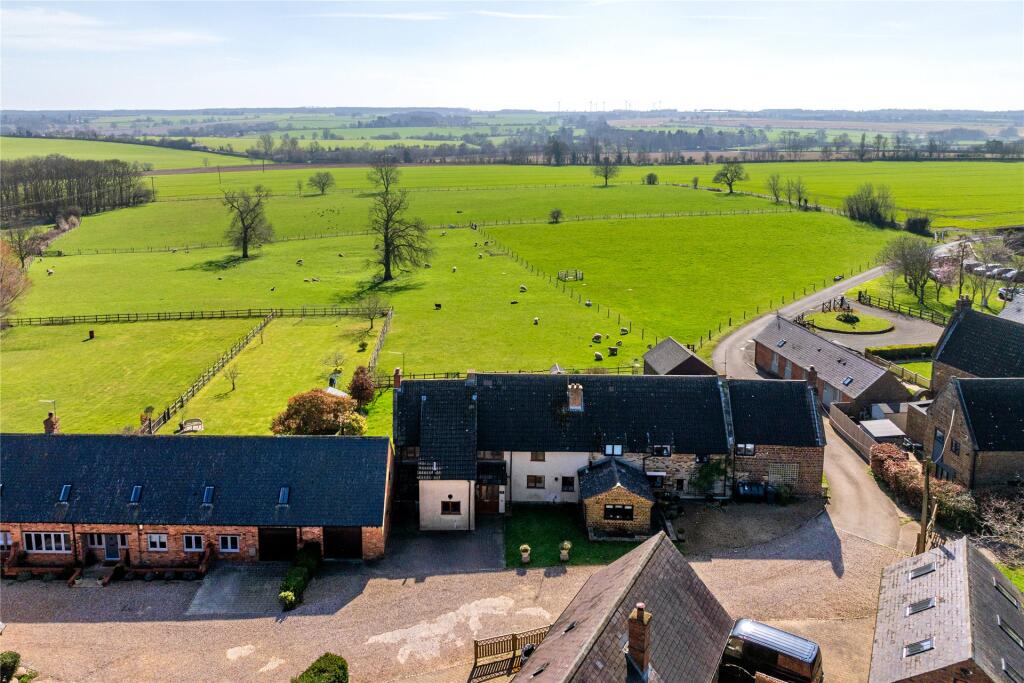 Preston Lodge Farm Cottages, Preston Deanery, Northampton, Northamptonshire, NN7 photo 3