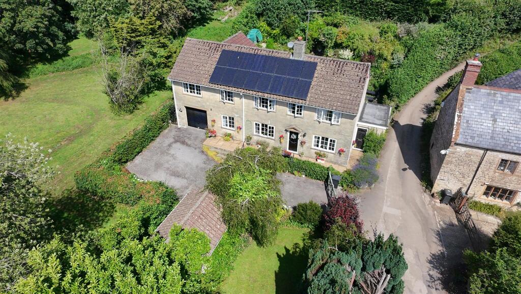 Main image of property: Newbery Lane, Misterton