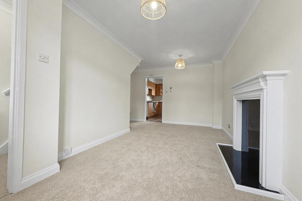 House in Poole - View 4