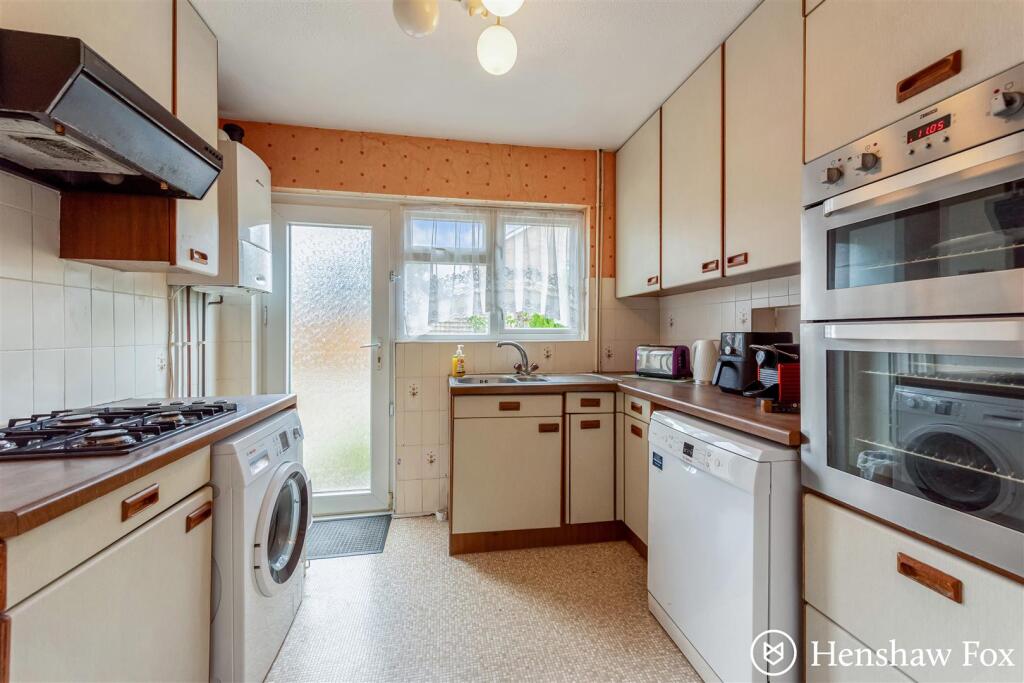 House in Southampton - More