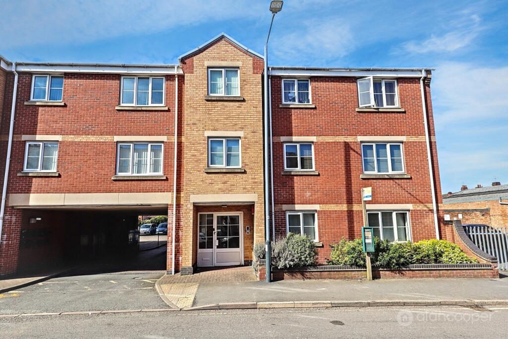 Main image of property: Childes Court, Henry Street, Nuneaton, CV11 5SQ