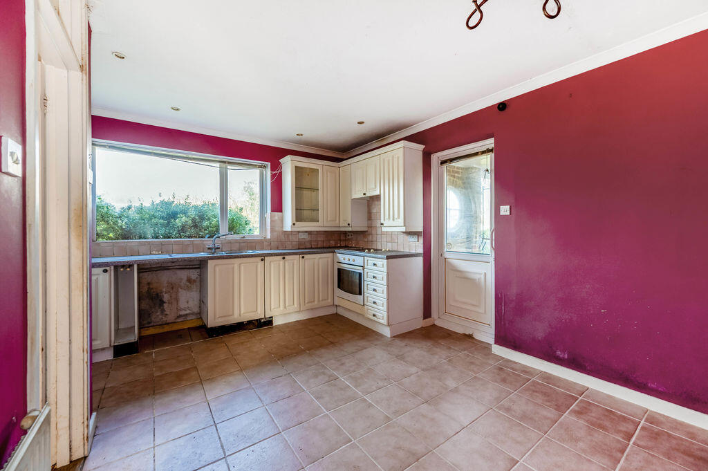 House in Chichester, Parklands - More